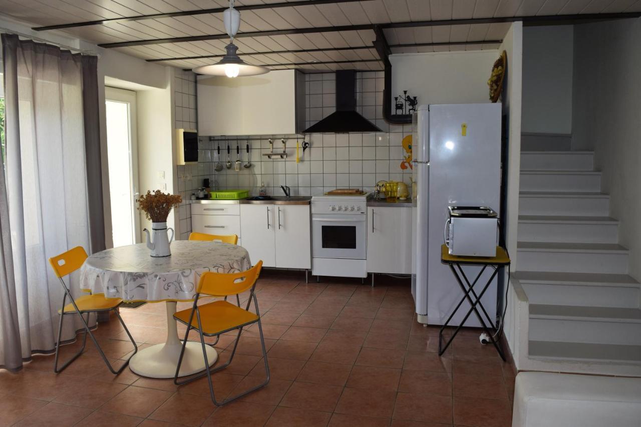 Le Mas Des Sorcières - Maison d'hôtes Valréas Extérieur photo