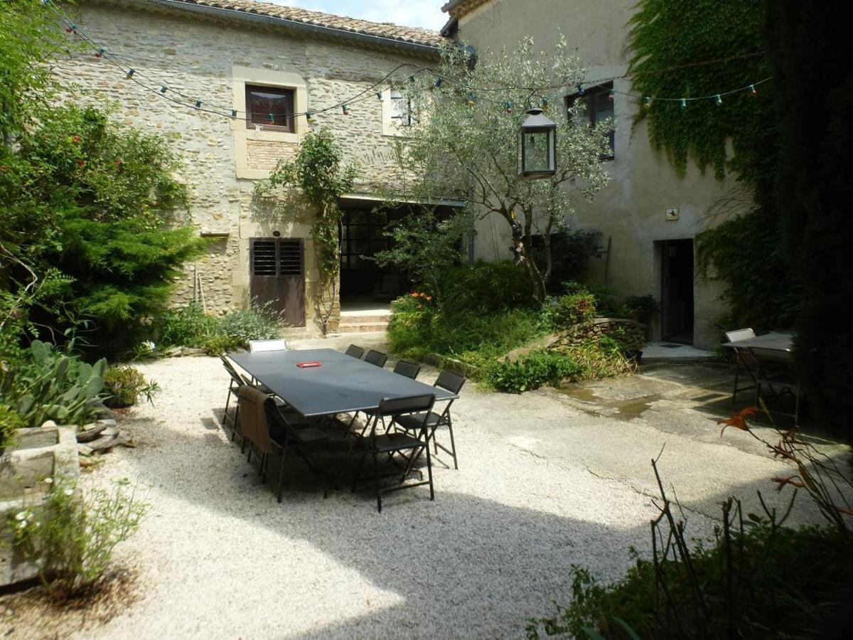 Le Mas Des Sorcières - Maison d'hôtes Valréas Extérieur photo